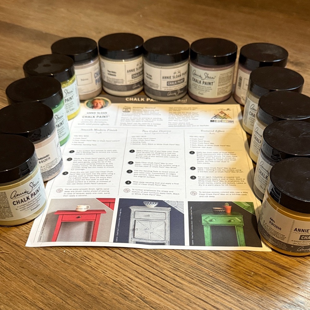 Annie Sloan Chalk Paint brand new (listing is for 13, see description) - Picture 1 of 4